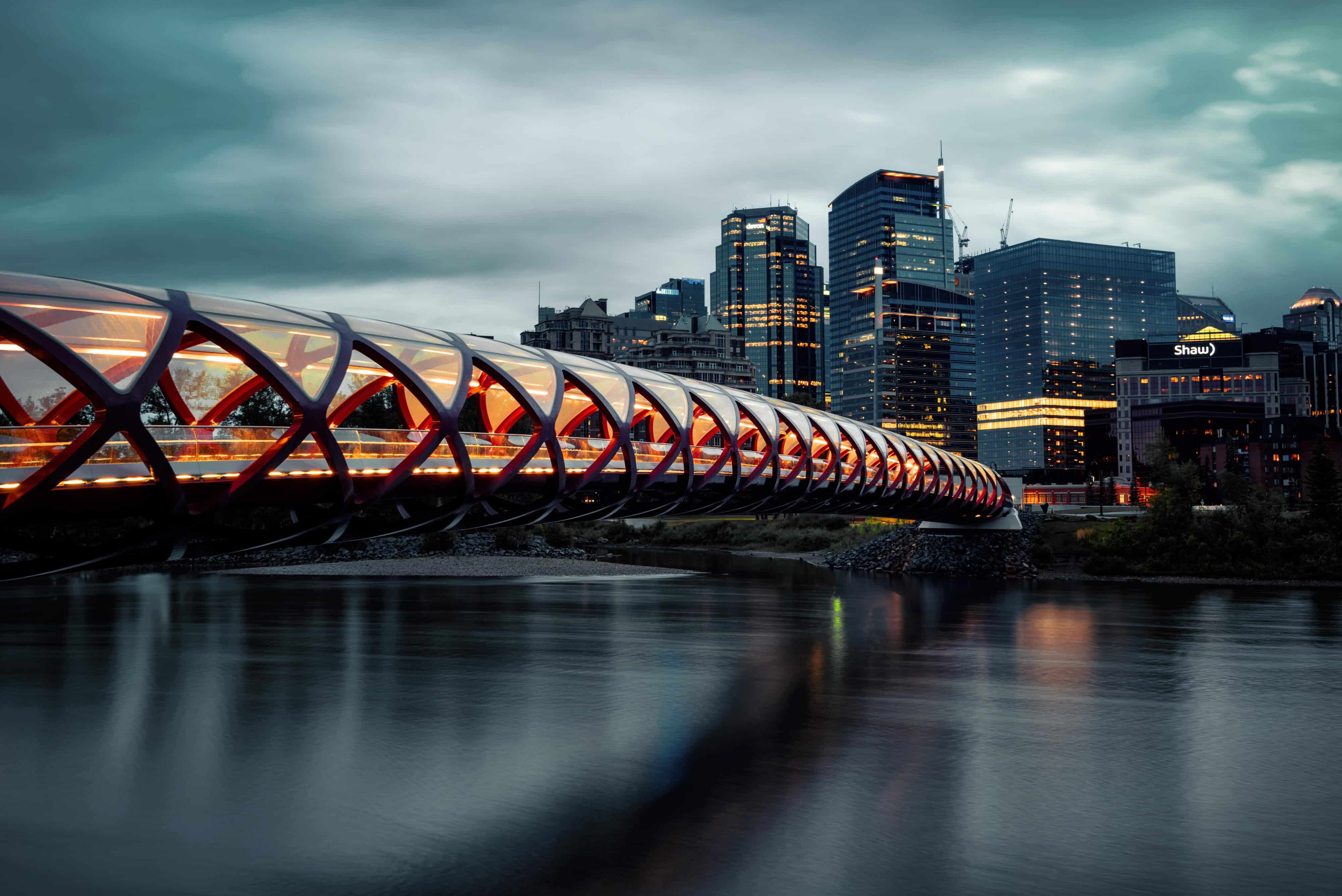 Calgary_downtown_peace-min
